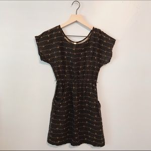 Xhilaration Short Sleeve Mini Dress w/ Bow Pattern
